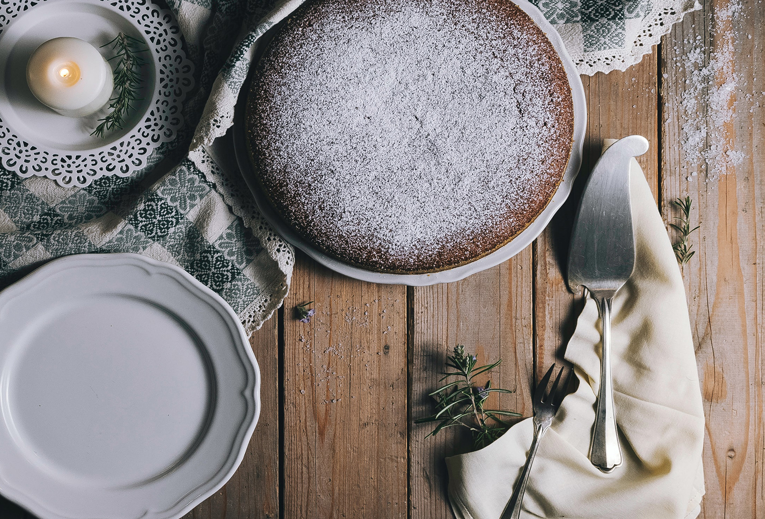 Chia Semolina Cake